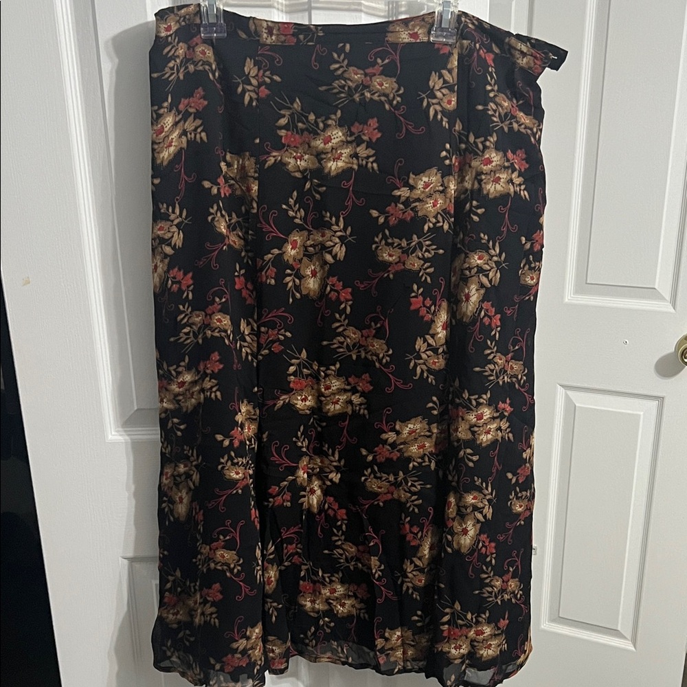 JM Collection Black Floral Midi Skirt